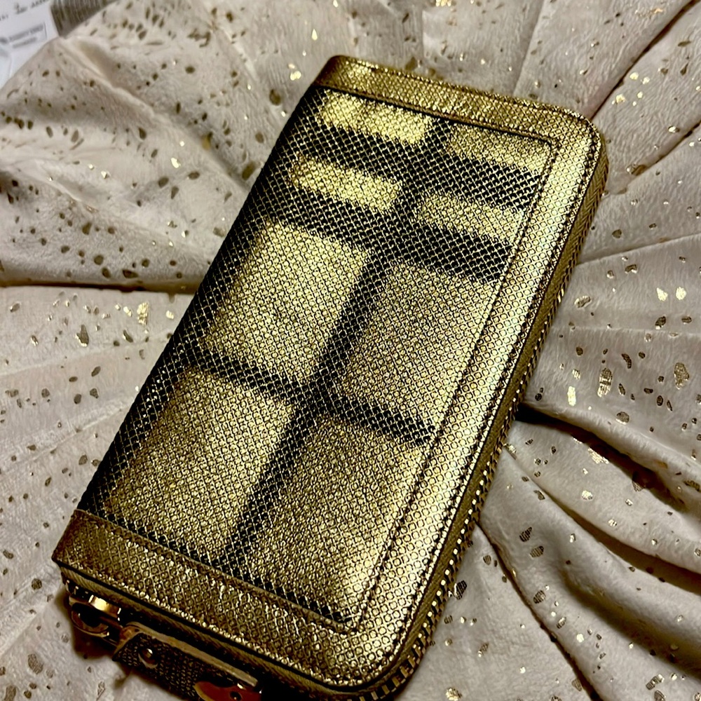 Burberry wallet